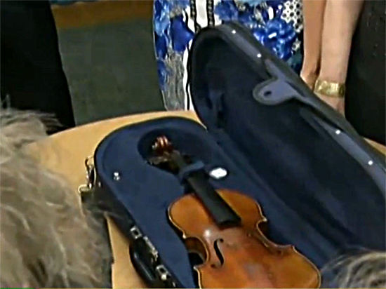 В США нашлась украденная 35 лет назад скрипка Страдивари