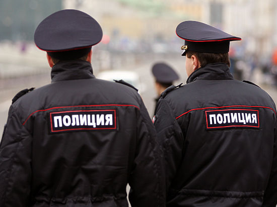 В центре Москвы похитители булок и энергонапитка ранили охранника магазина