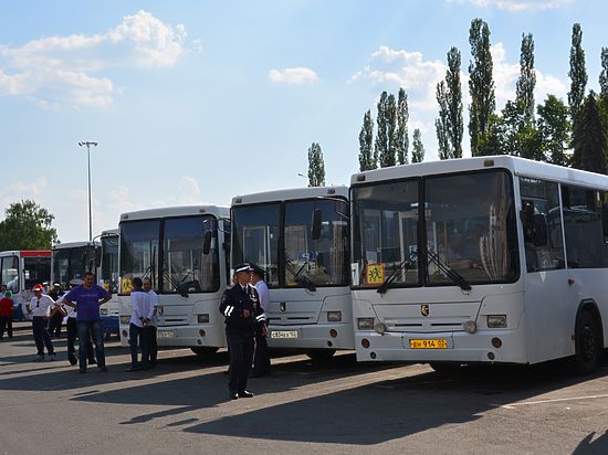 Победители «Безопасного колеса» совершили экскурсию по Уфе на автобусах «Башавтотранса» 