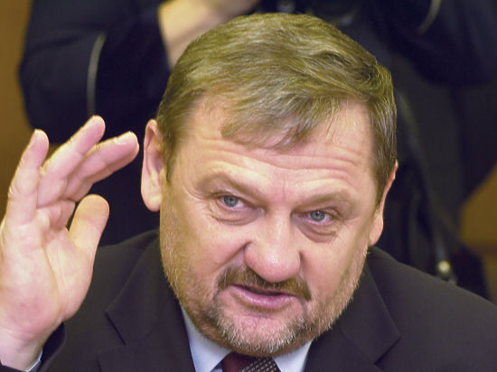 Кадыров мост в Кадырграде: Петербург увековечил память президента Чечни