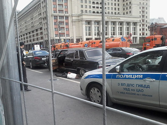Подробности угона прокурорской «Чайки»: водитель прославился в Самаре и Москве