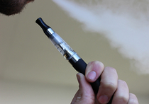 Специалисты рассказали, в чем главная опасность электронных сигарет