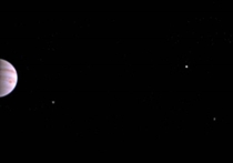 «Юнона» передала на Землю первые снимки Юпитера с его орбиты