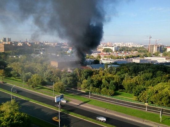 Большинство жертв пожара на складе в российской столице - киргизские девушки