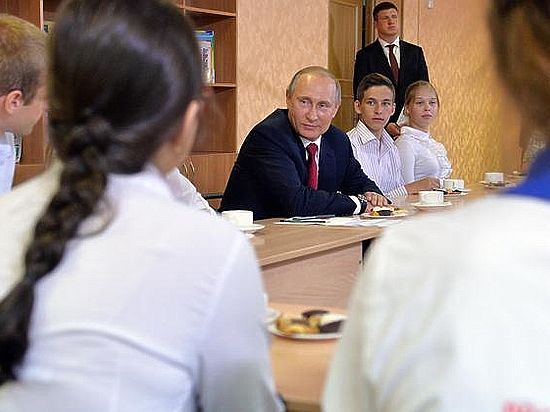 Путин посоветовал детям «притапливать радикализм»