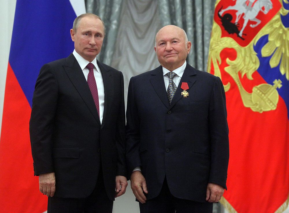 В Екатерининском зале Кремля Владимир Путин вручил награды выдающимся гражданам России.