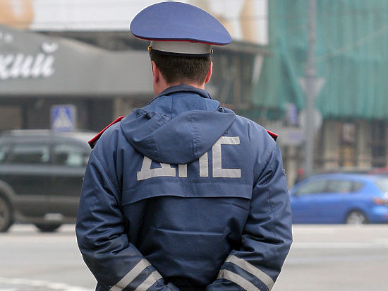 В Татарстане гаишники оштрафовали участкового, а затем — он их