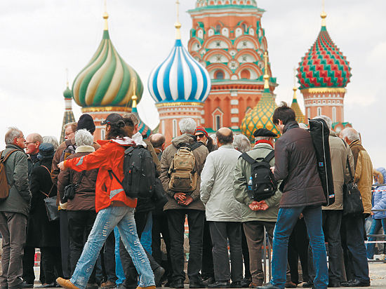 Иностранцев хотят пускать в Москву без визы на 72 часа