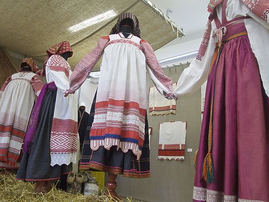 В Туле проходит выставка этнографического костюма