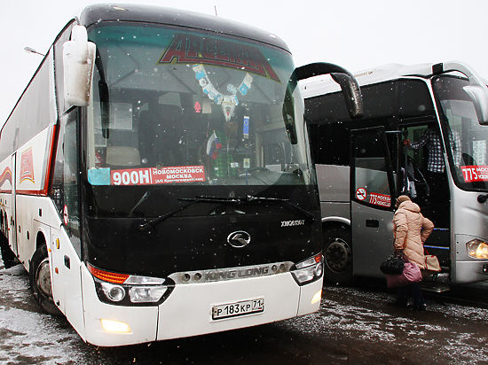 "Автобус загорелся, бежали по головам": война перевозчиков ужаснула пассажиров