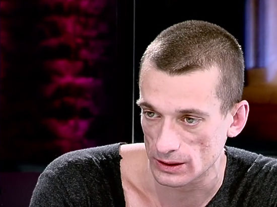 Павленский пытался изнасиловать нашу актрису — Продюсер Театра.doc