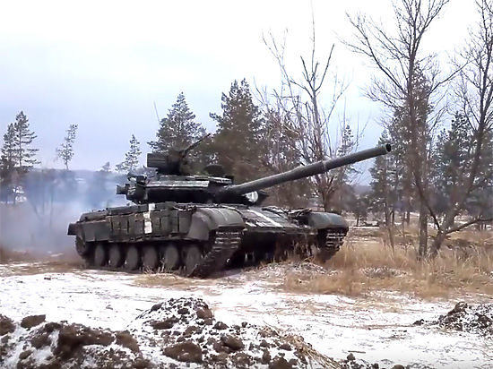 Украинские танки из Авдеевки могут штурмовать Донецк