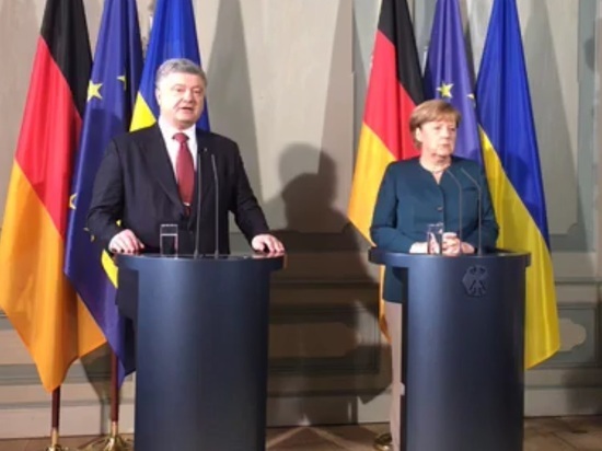 Меркель рассказала Порошенко о войне в Донбассе