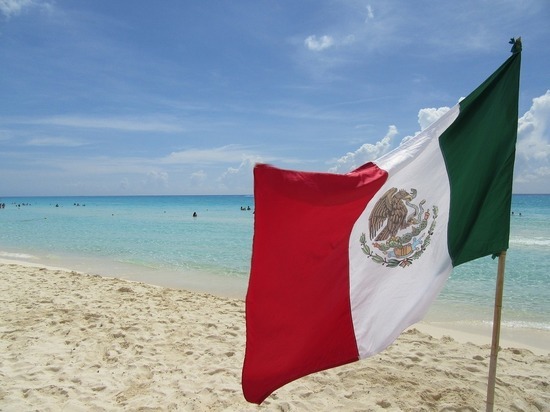 Мексиканцы линчевали "русского нациста" в Канкуне за оскорбительное поведение