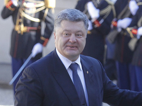 «В Европе побольше „голубых мундиров“, чем в России» — Путин предупредил Порошенко
