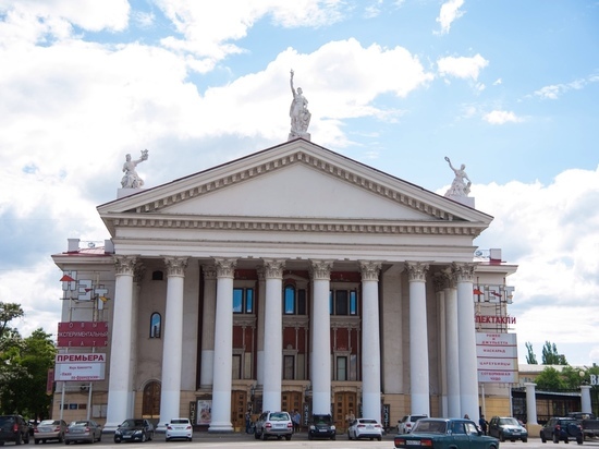 Волгоградские театры рассказали о закулисной жизни