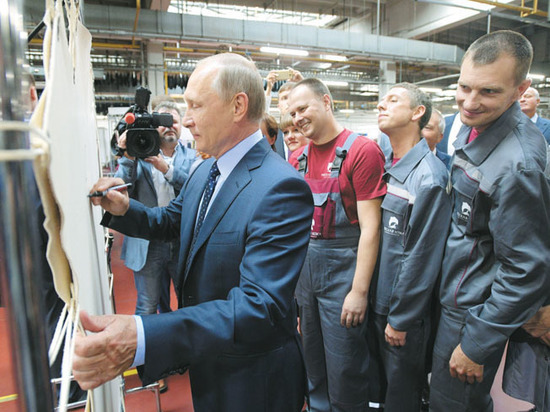 Путин присмотрел в Рязани кожу для своего будущего лимузина 