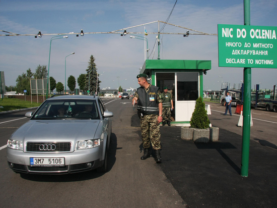 В Украинском государстве приверженцев Саакашвили подозревают в «минировании» КПП «Шегини»