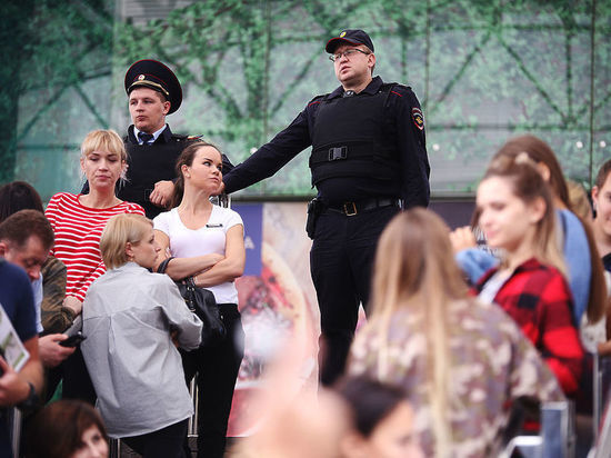 Угрозы взрывов в Москве эвакуировано около 20 тысяч человек