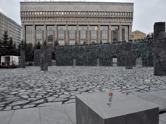 Советские политзаключенные называли аморальной установку в Москве памятника жертвам репрессий