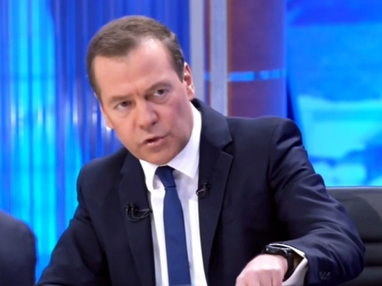 Медведев не исключил изменения ставки НДФЛ: ничего вечного нет