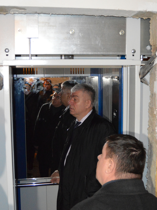 10 бесшумных лифтов взамен старых поставили в домах Костромской области по программе капремонта