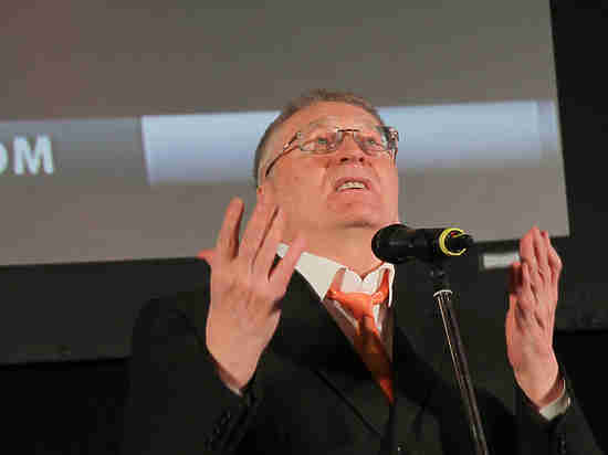 В президентской гонке вперед вырвались Жириновский и