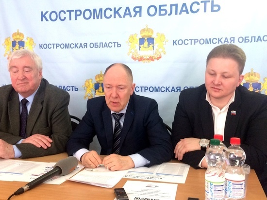 Новичкам-избирателям на избирательных участках Костромской области аплодировали