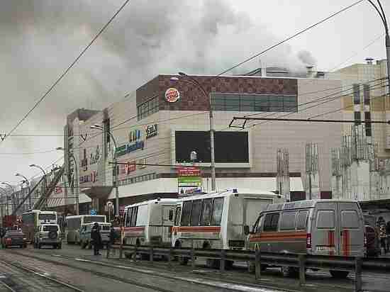 Отец трех сгоревших в Кемерово детей рассказал, как пытался их спасти