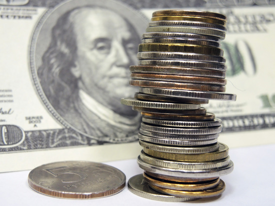 Обвал рубля активизировал мошенников: как избежать обмана при обмене валют