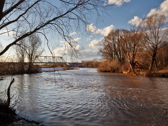 В реках Калужской области продолжается подъем уровней воды