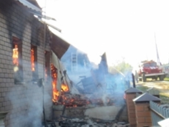 Жилой дом сгорел в Калужской области 