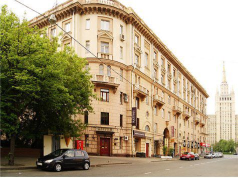 сергей михалков поварская улица памятник юбилей автор гимна сквер увековечение имени