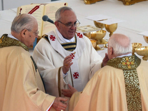 папа бенедикт святые канонизация