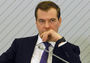 Медведев заберет землю у неэффективных собственников