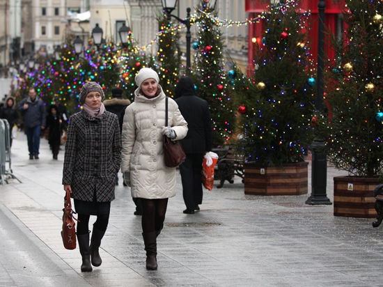 Россиянам рассказали, сколько праздничных дней у них будет в 2015 году