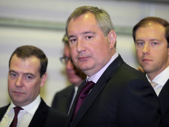 Рогозин: «Россия не собирается опускать «железный занавес»