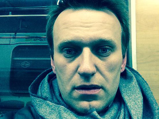 Навальный нарушил домашний арест, поехал в центр Москвы и был задержан