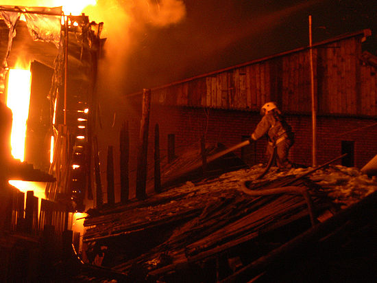 Неосторожное обращение с огнём — основная причина пожаров в Астрахани