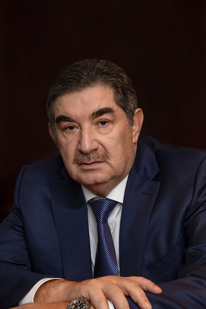 Биография Петра Кацыва – человек и транспорт