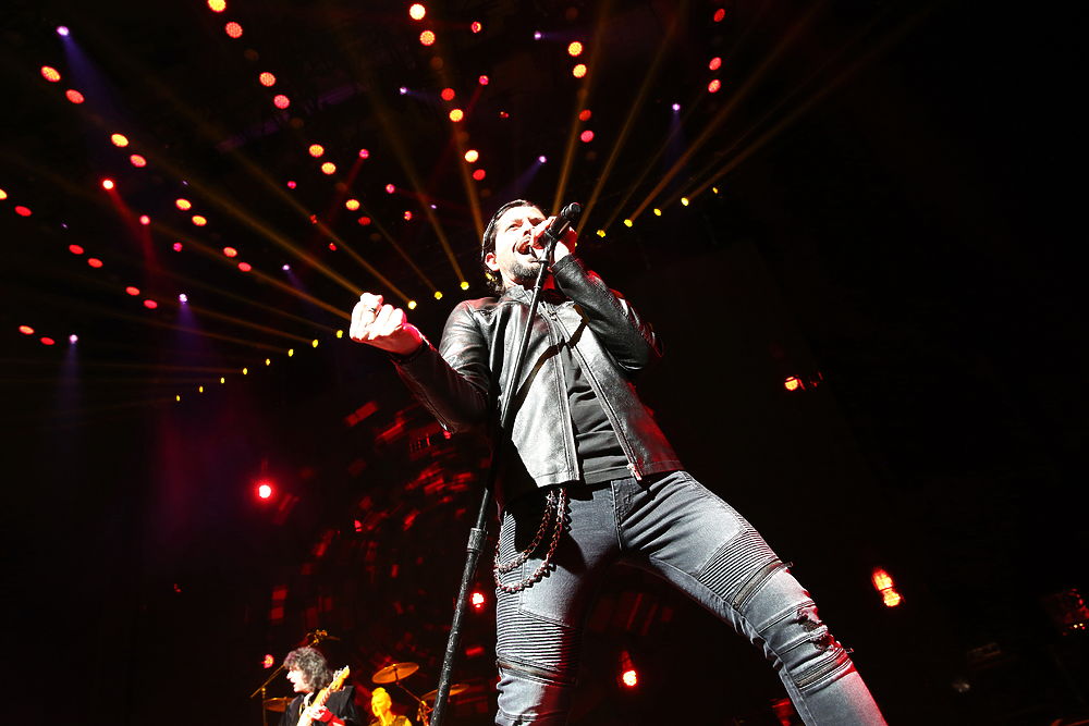 Nickelback фото с концертов. Концерт в кремлевском дворце. Группа rainbow. Концерты 2018 г. Концерт в кремлевском дворце.