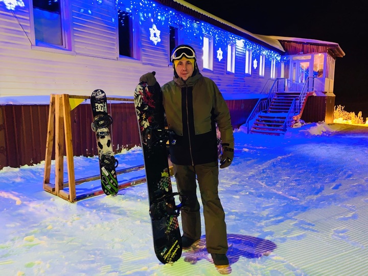 Октябрьский лабытнанги горнолыжный. Октябрьский лабытнанги горнолыжный. Лыжная октябрьский. Октябрьский лабытнанги горнолыжный комплекс. Лабытнанги горнолыжный курорт.