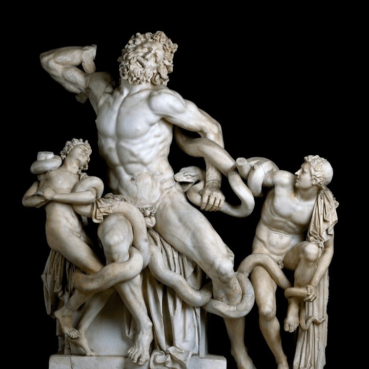 Детский дом издевательства. Издеваются над маленькими детьми. Школьники избивают девочку. Мальчик заставил мальчика. Издевательство над девочкой.