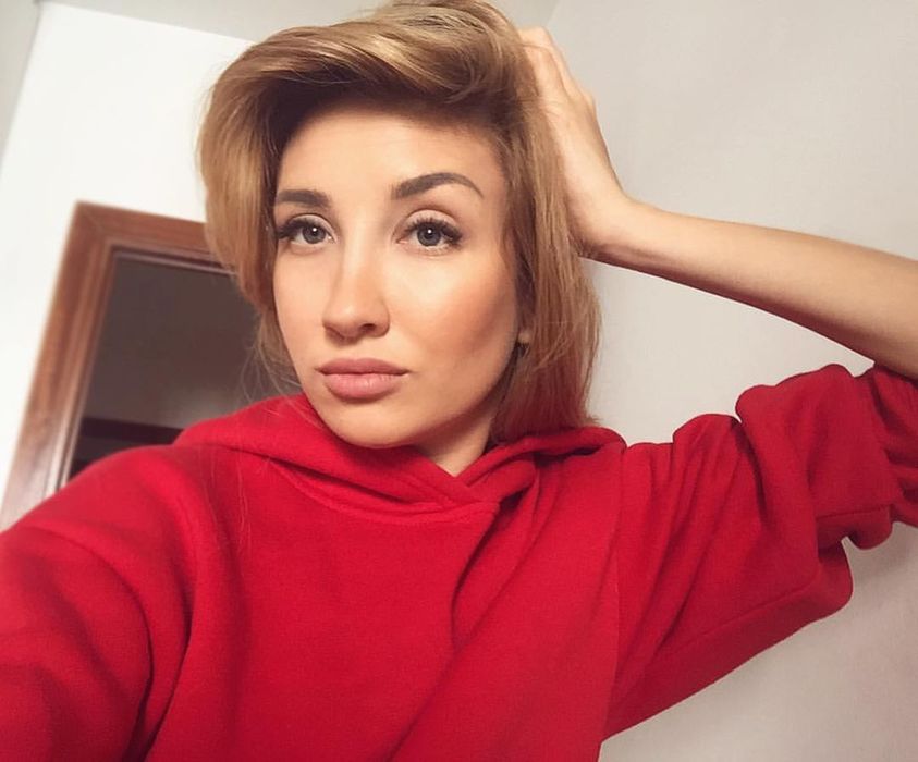 Завораживающее очарование Ольги Шарий в купальнике