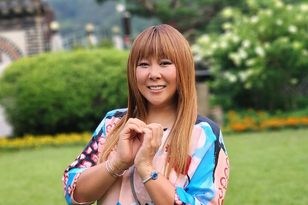 Аните Цой исполнилось 52: как певица менялась с годами