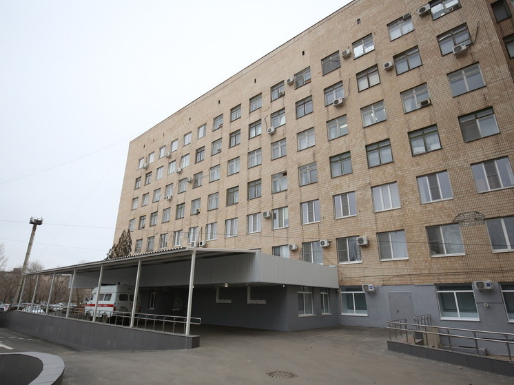 1 января Андрей Бочаров проинспектировал больницу Фишера под Волгоградом РИАЦ34