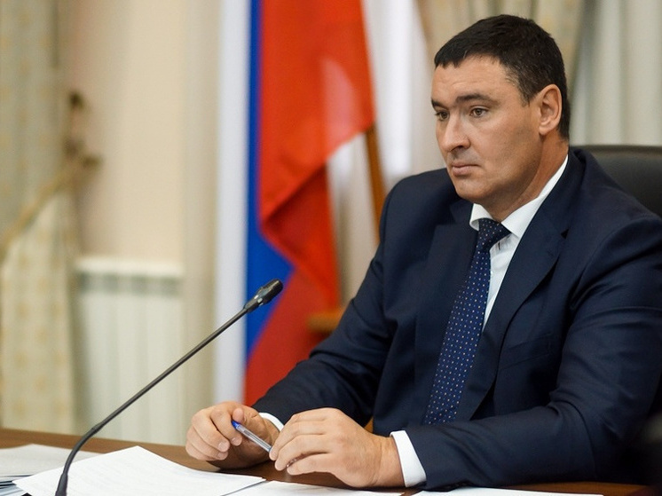 Болотов: объем межбюджетных трансфертов муниципальным образованиям увеличим в ма