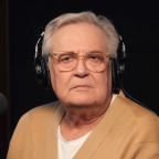 Юрий Стоянов