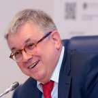 Ярослав Кузьминов