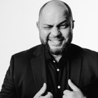 Роман Постовалов